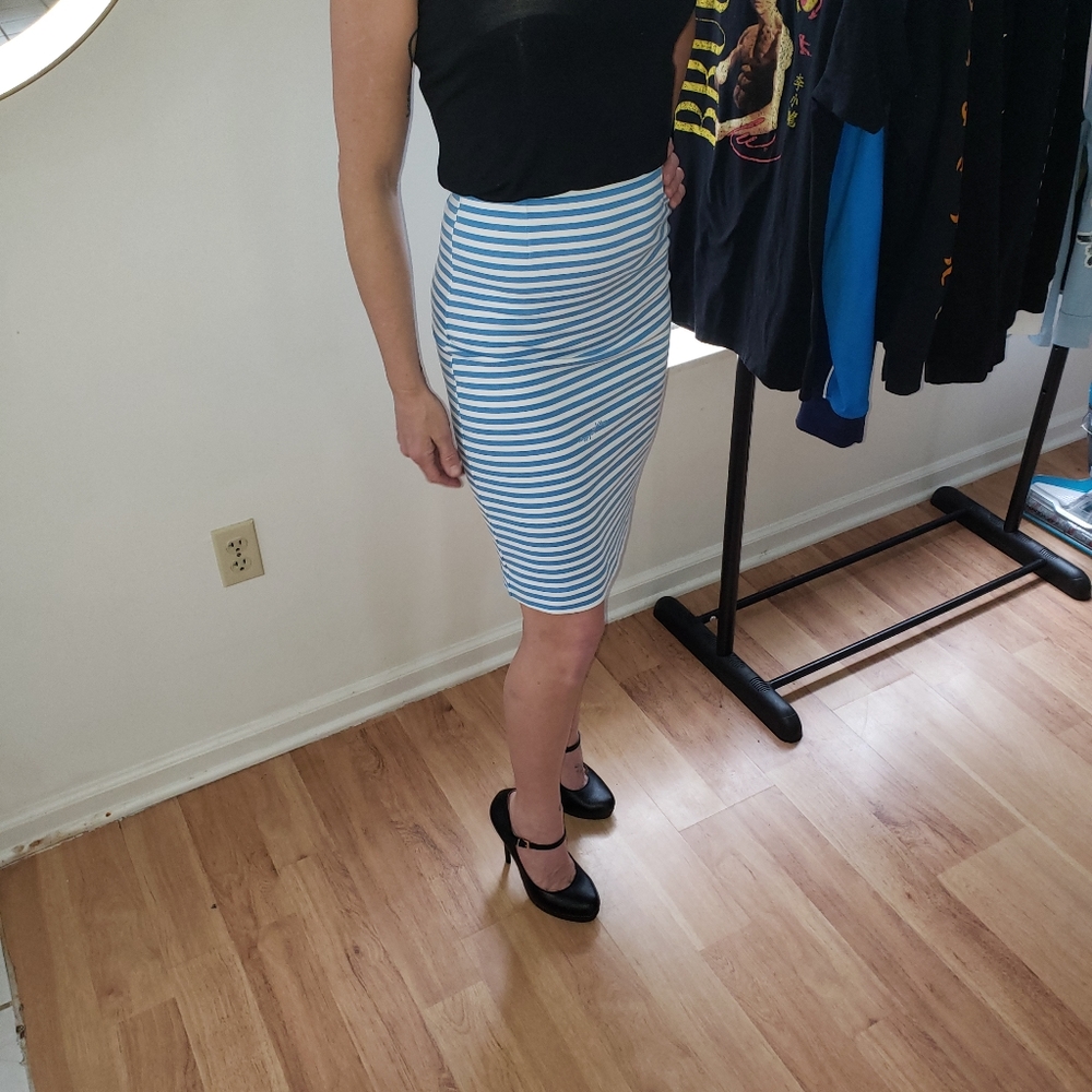 Lilly Pulitzer Striped Pencil Skirt - Small